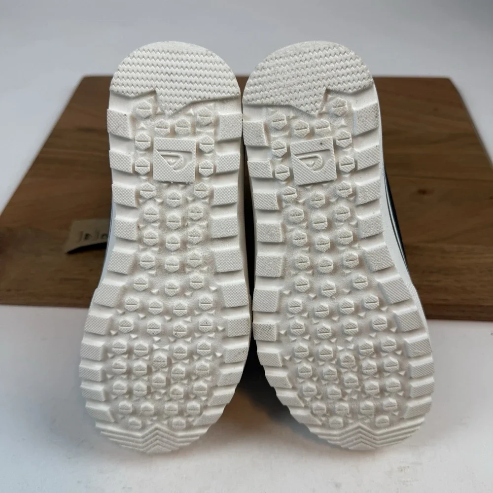 NWOB Big Kids Quicksilver Sub Zero Hi Insulated Winter Snow Boots‎ Sz 1 Y